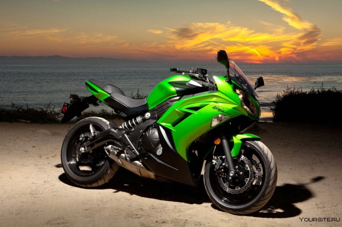 Kawasaki Ninja zx6r 0